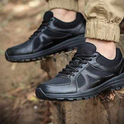 Men’s Lightweight Breathable Non-Slip Hiking Shoes