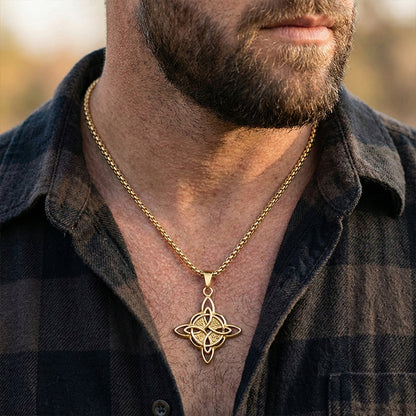 Summer fashion necklaces