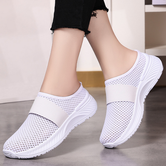 💐50% OFF ! Women's Anti-Slip Slip-On Shoes – Grip on Any Surface 🌧️👣【Limited Offer】